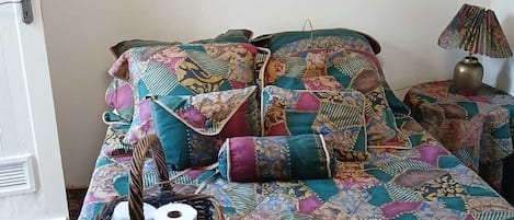 1 habitación, wifi gratis y ropa de cama