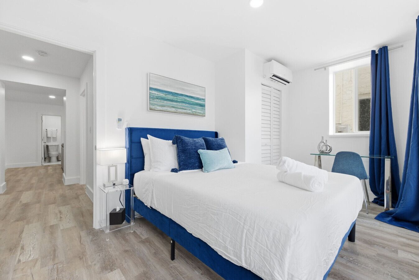 2 makuuhuonetta, työpöytä, silitysrauta/-lauta, Wi-Fi