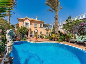 Apartment | Exterior - Apartment With Communal Pool and Garden (Granadilla de Abona)