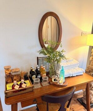Family Suite, 2 Bedrooms, Patio, Garden View | In-room safe, blackout drapes