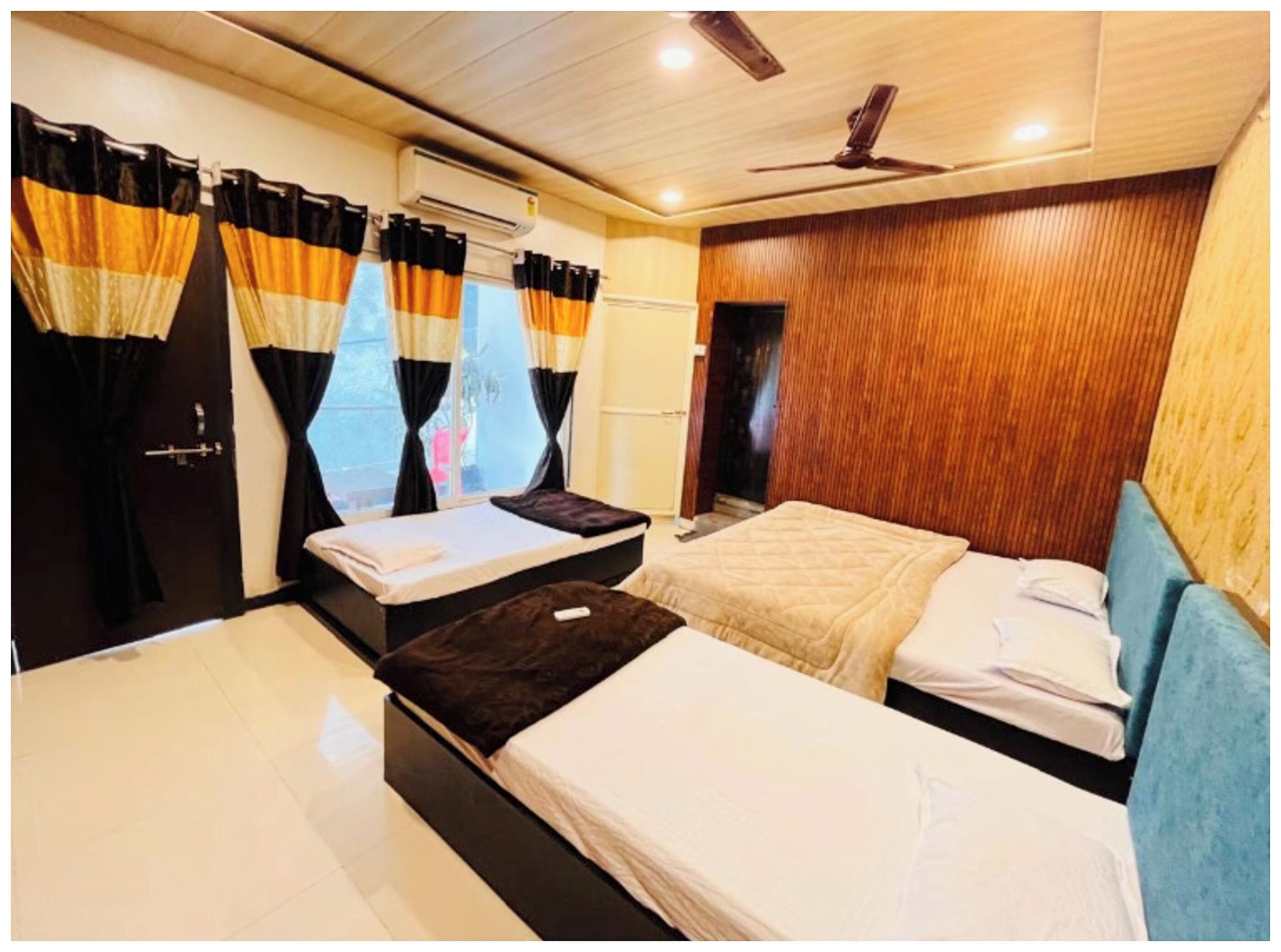 华丽四人房, 空调 | 防过敏的被褥、办公桌、隔音、免费 WiFi