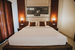 Deluxe Double Room | In-room safe, desk, soundproofing, iron/ironing board - Sawit Garden Cottage (Penida Island)