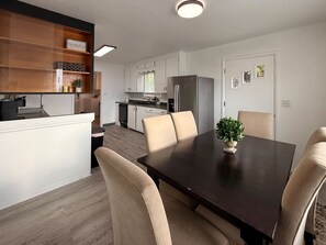 Dining - Golden Acres-your Modern Farmhouse Escape (Caldwell)