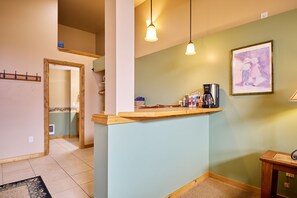 Interior - Room with a View, Suite 1 - A Cozy Lodge Themed Suite Close to Town (Leavenworth)