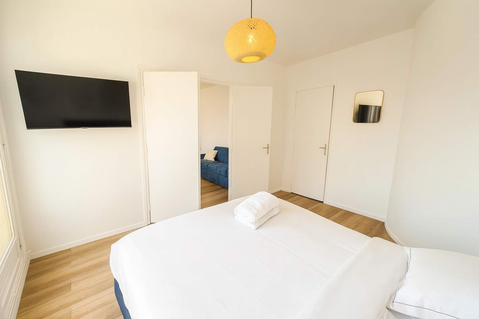 Fer et planche à repasser, Wi-Fi, draps fournis