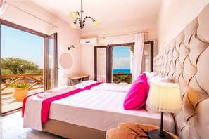 4 bedrooms, travel cot, free WiFi