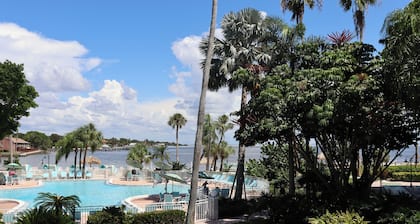 Serene Getaway w/Balcony - Access to Adventure & City Excitement, Beach Escape