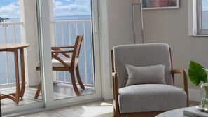 TV - Gulf Coast Retreat | Lounge by Two Pools | Private Beach & Marina Access (St. Petersburg)