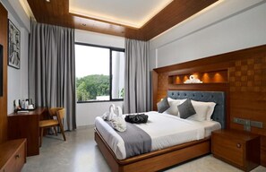 Individually decorated, free WiFi - GOLDEN CASTLE (Neyyattinkara)