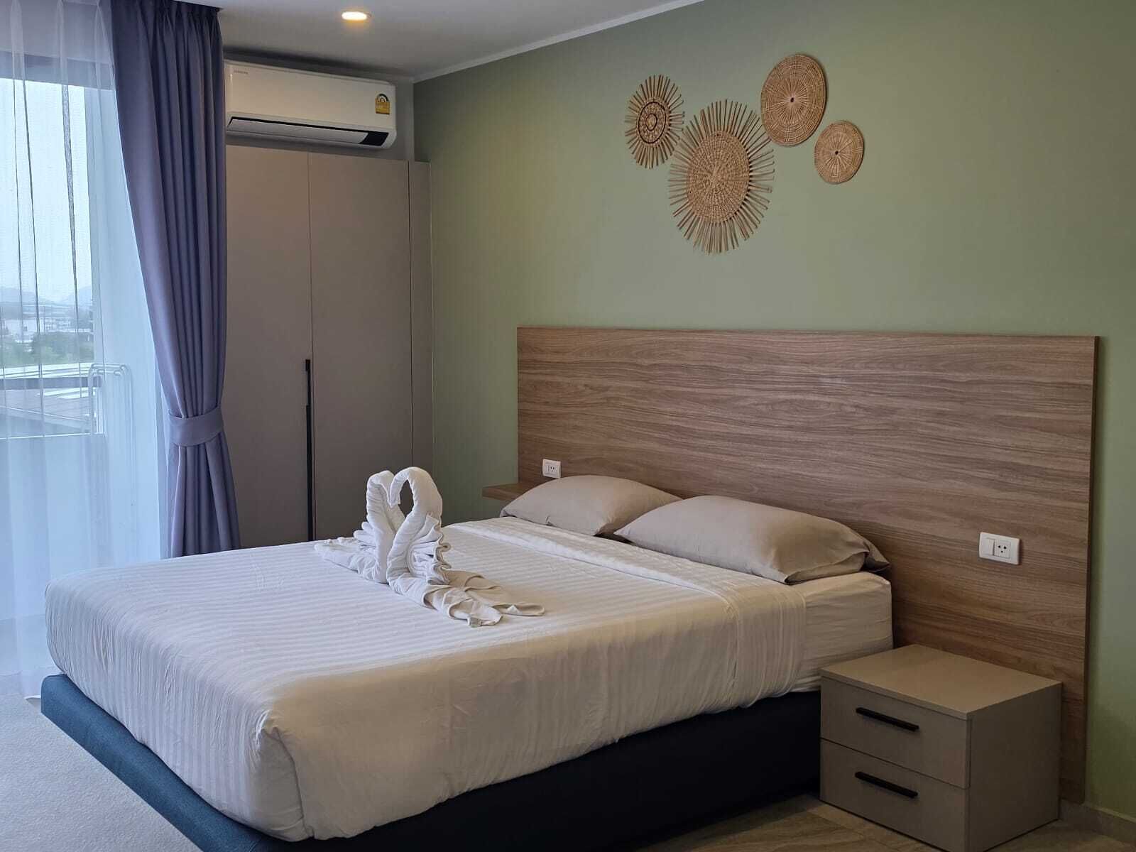 Apartment, Balcony, Mountain View