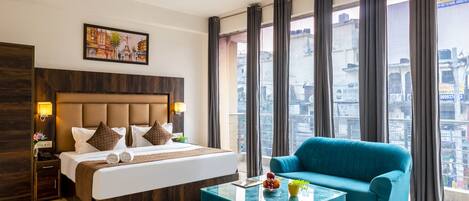 Superior Double Room | Premium bedding, in-room safe, desk, laptop workspace