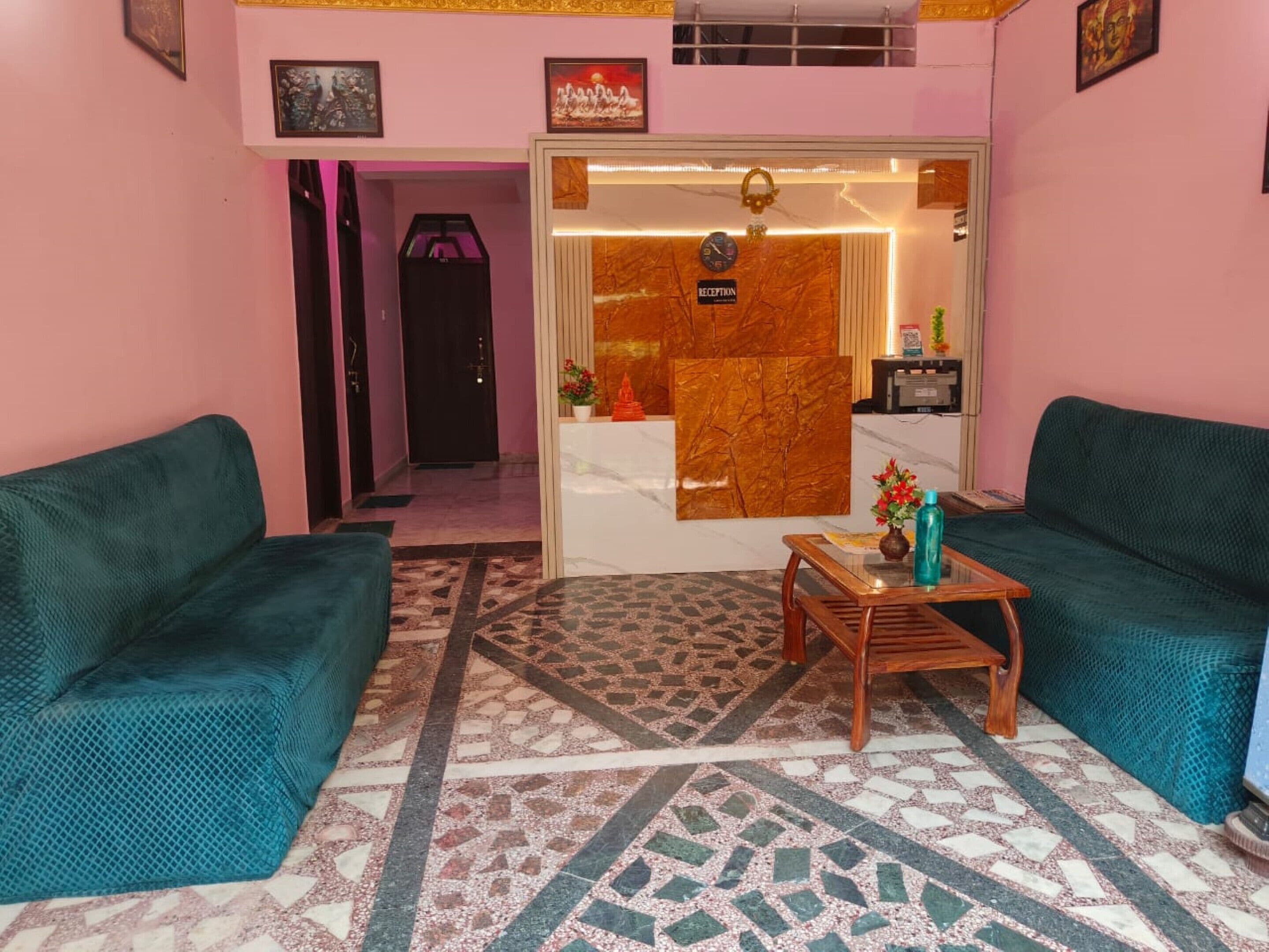 Chambre Standard, vue ville | Réception