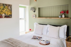 Bügeleisen/Bügelbrett, kostenloses WLAN, Bettwäsche