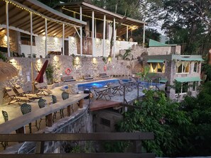 Outdoor dining - Relax on a sea view w/ breakfast | Queen Size Bed (Palmiste)