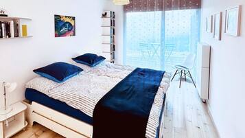 2 Schlafzimmer, Reisekinderbett, kostenloses WLAN, Bettwäsche