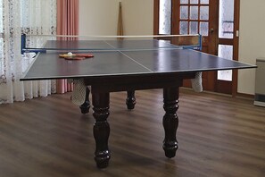 Spielezimmer