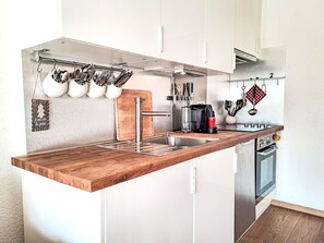 Ofen, Geschirrspüler