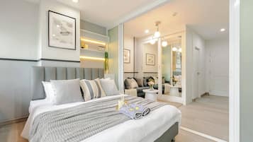 1 bedroom, iron/ironing board, internet, bed sheets