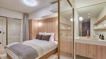 2 chambres, bureau, fer et planche à repasser, draps fournis