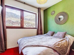 3 bedrooms, Internet