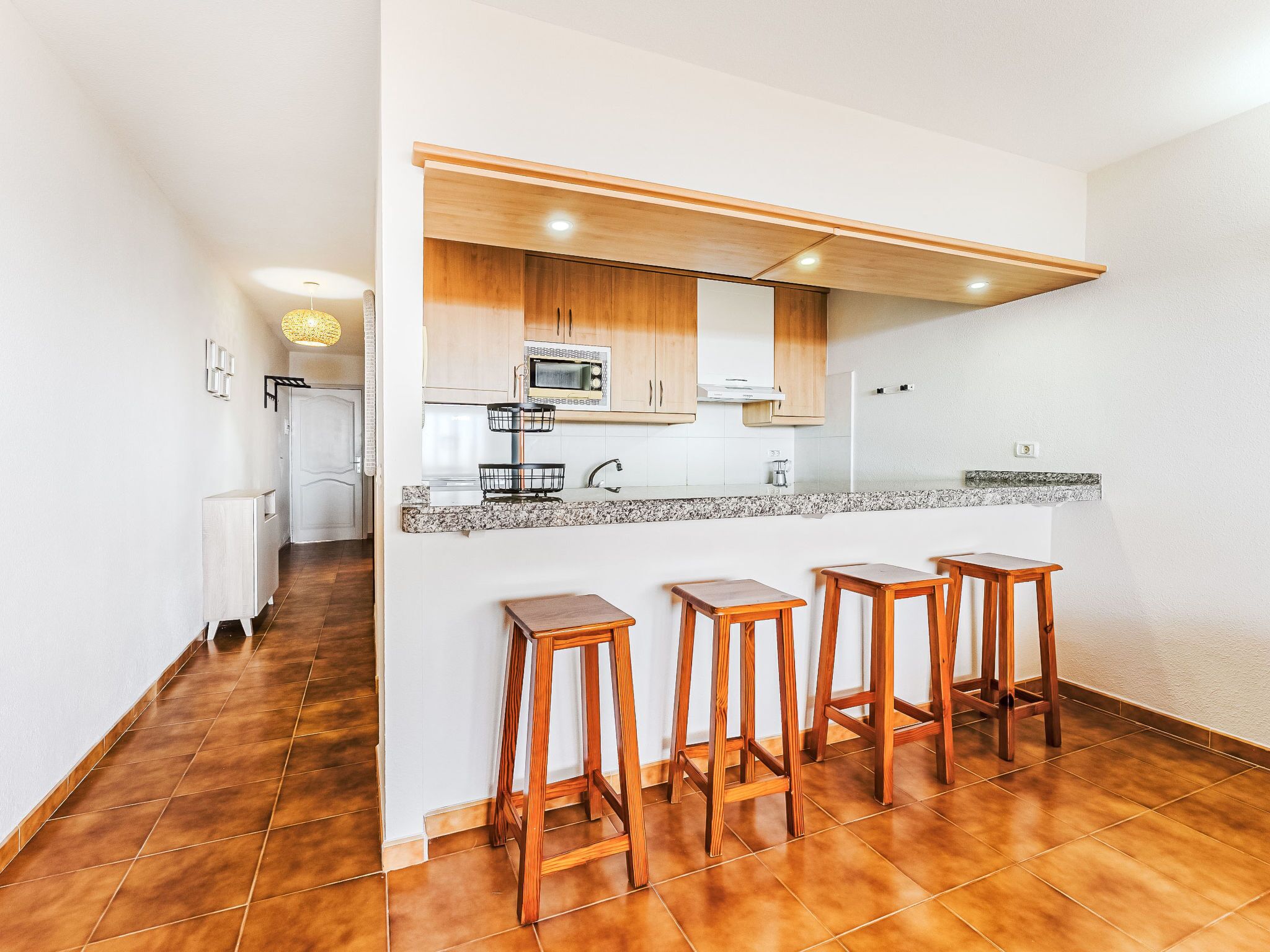 Fridge, microwave, oven, cookware/dishes/utensils