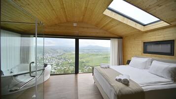 Chalet, Mountain View | Blackout drapes, soundproofing, iron/ironing board, free WiFi