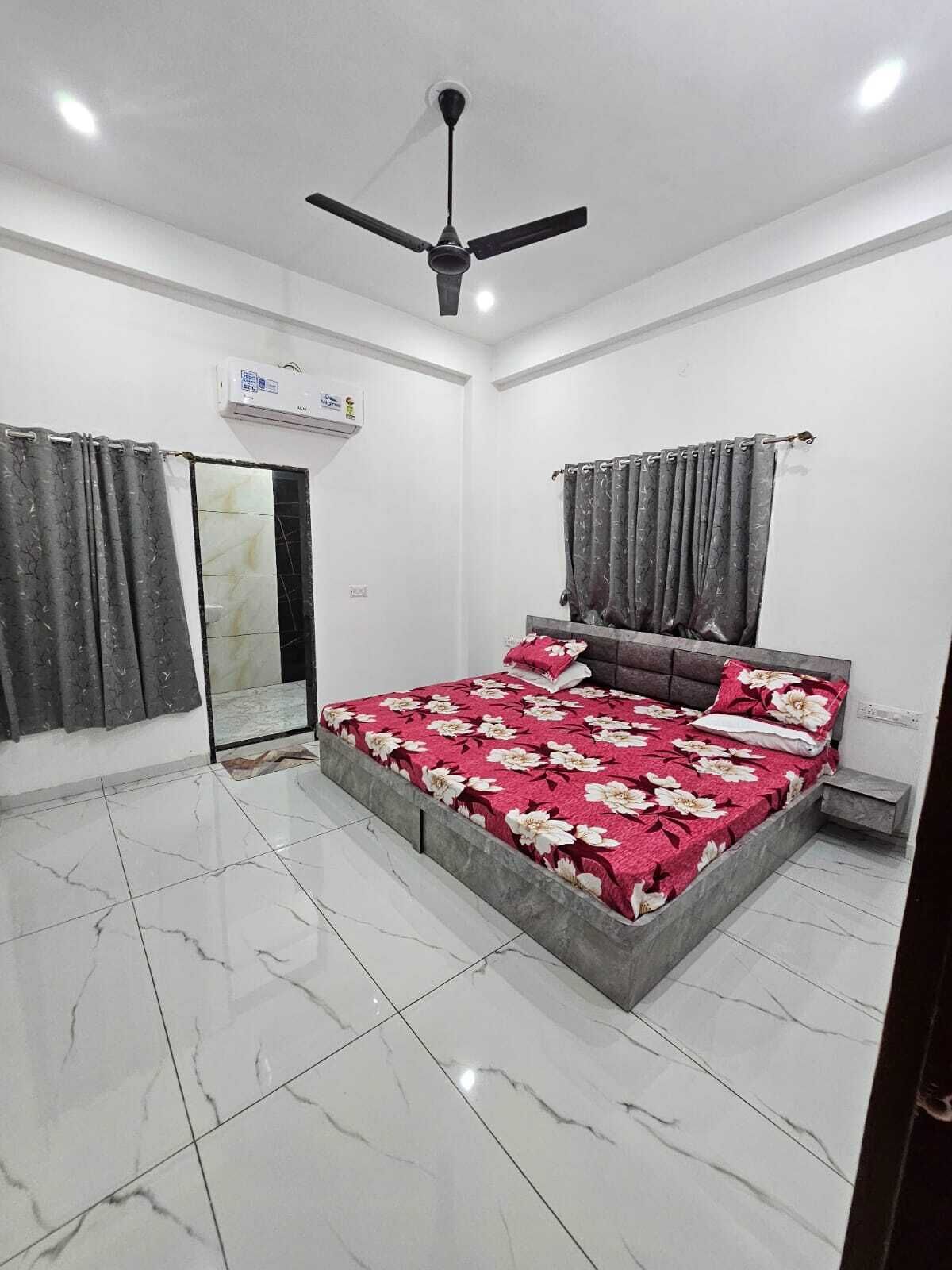 Deluxe Quadruple Room | Free WiFi, bed sheets