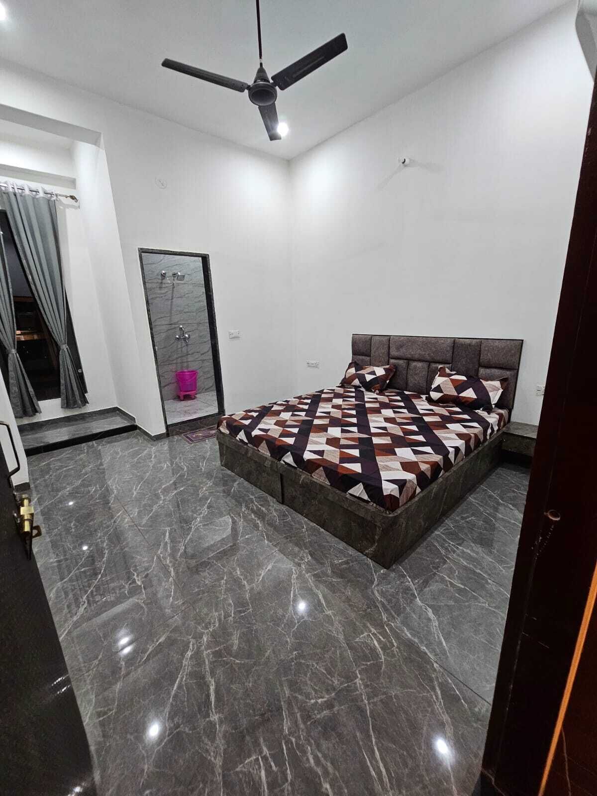 Deluxe Double Room | Free WiFi, bed sheets