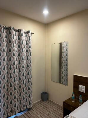 Deluxe Triple Room | Free WiFi