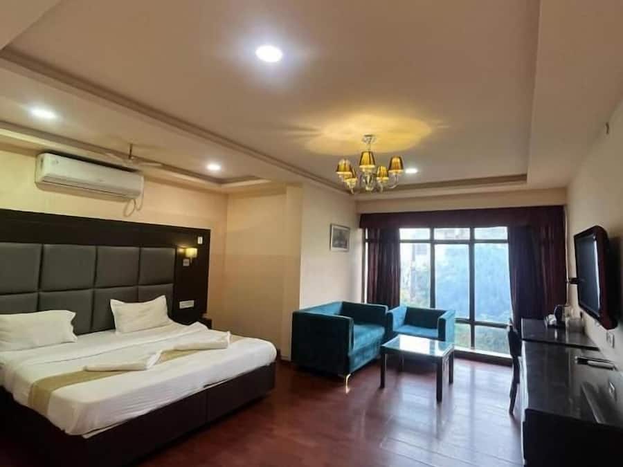 Soundproofing, free WiFi