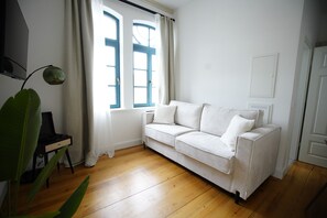 Smart-TV, Stereoanlage, Drucker