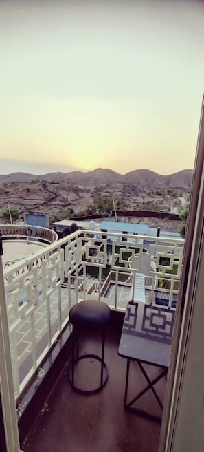 Deluxe Room | Desk, free WiFi - The Dhar Villa By Kanhaiya Farms (Udaipur)