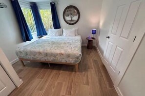 3 chambres, fer et planche à repasser, lit parapluie, Wi-Fi gratuit