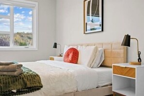 4 chambres, fer et planche à repasser, Wi-Fi, draps fournis