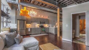 Condo, 1 Bedroom, Kitchen, City View | In-room safe, desk, laptop workspace, blackout drapes