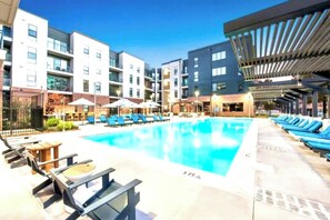 Pool - Luxury In Ga Tech (Atlanta)