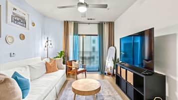 Televisión y oficina