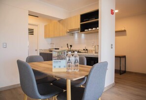 Dining - w* | Charming 2BR w/ Balcony in Miraflores (Lima)