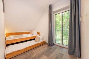 2 soverom, strykejern/-brett, reiseseng for barn og wi-fi (inkludert)