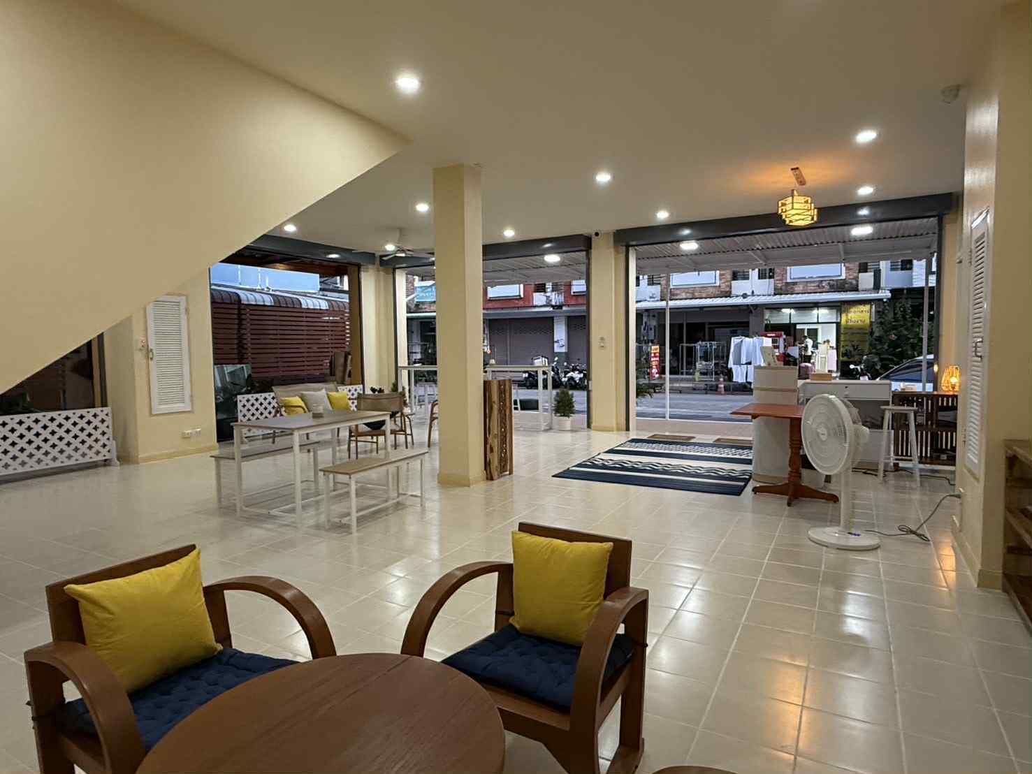 บริเวณนั่งเล่น