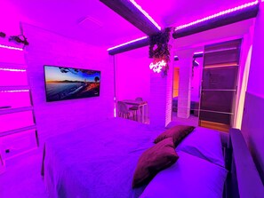 1 bedroom, free WiFi, bed sheets