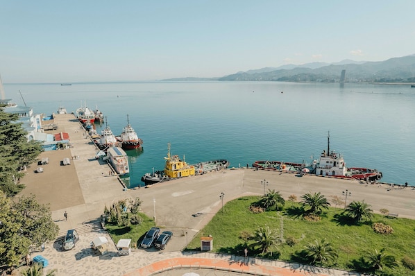 Rooftop terrace - HOTEL NEON (Batumi)