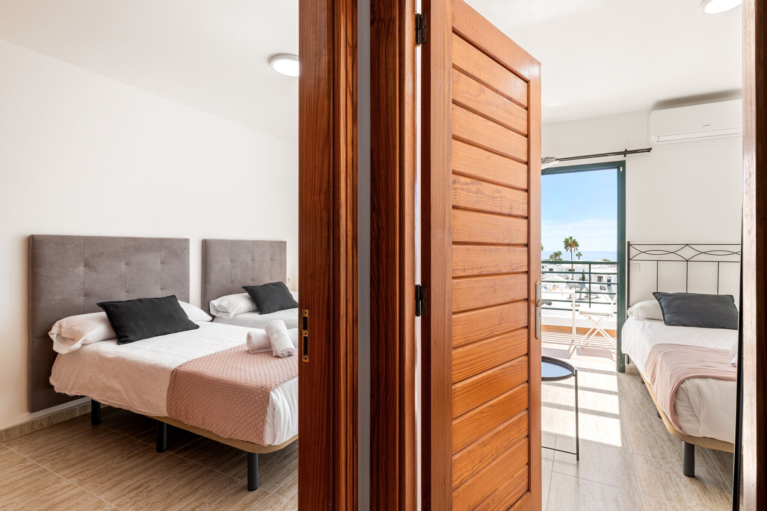 3 dormitorios, caja fuerte, wifi gratis y ropa de cama