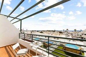 Property grounds - Arpon Santa Rosa 4 by Escape Home (Puerto del Carmen)