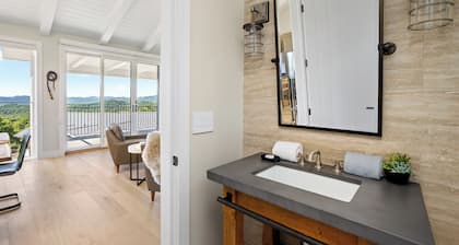 Vineyard Views w/ Pool & Game Room Near Trails | Beginnings Ranch & Vineyard