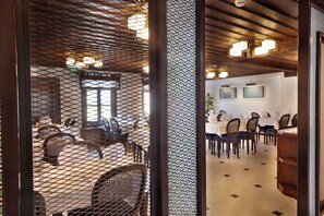 Ferdiglaget frokost er inkludert hver dag