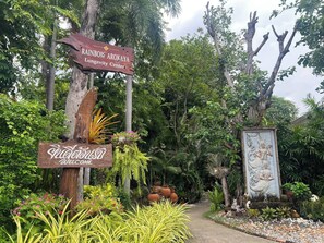 Property grounds - No7 Double Suite, Rainbow Arokaya Welness Resort (Tambon Hua Sai)