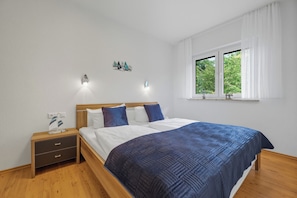 2 bedrooms, free WiFi, wheelchair access - Villa Stranddistel Whg. 3 in Zinnowitz - 63 m² for 4 with WLAN and wood-burning stove (Zinnowitz)