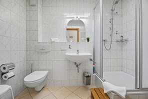 Hair dryer - Stranddistel Whg. 2 OG in Zinnowitz with balcony, WLAN and 600 m to the beach (Zinnowitz)