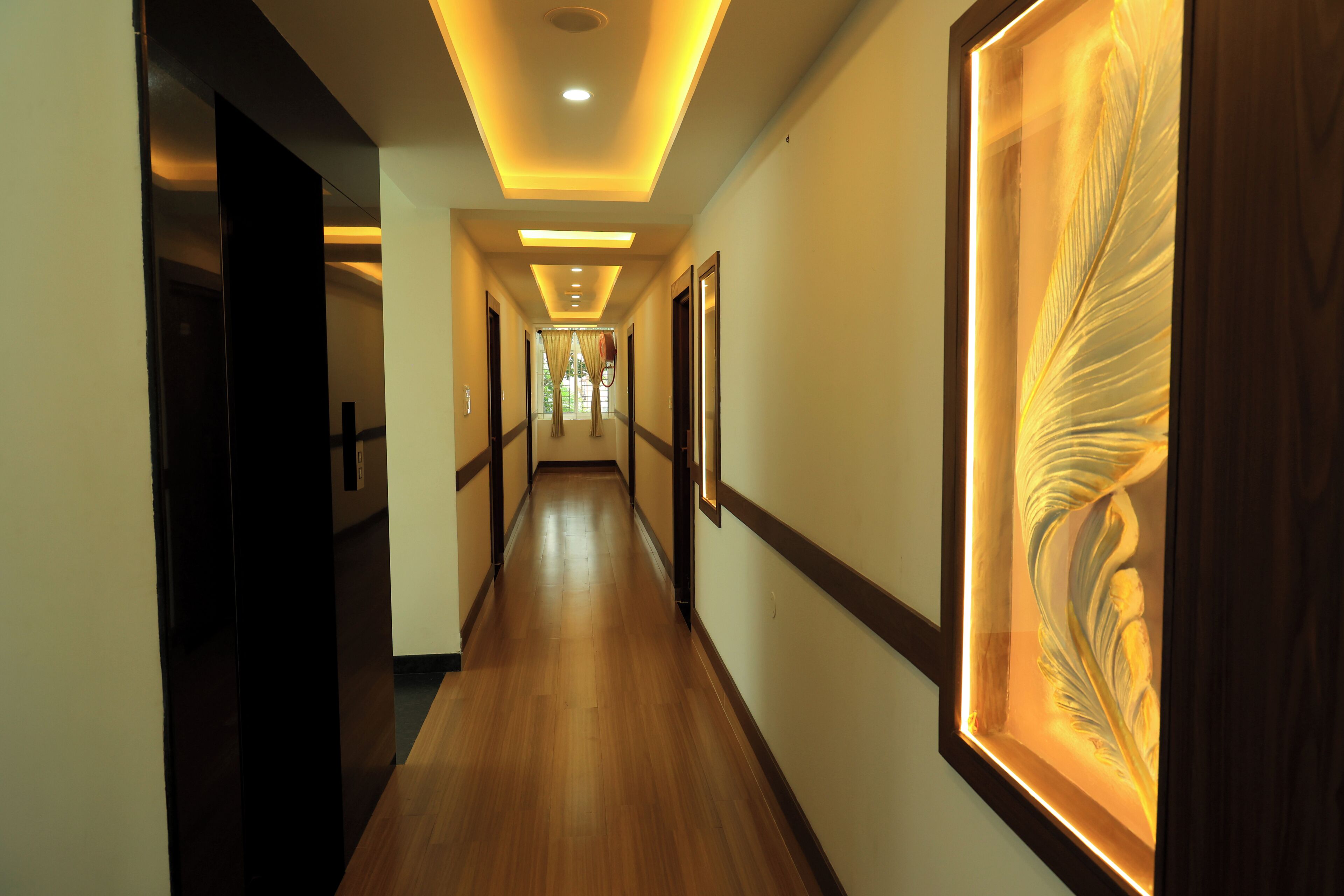 المنشأة من الخارج